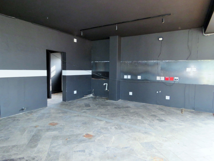 To Let commercial Property for Rent in Somerset West Western Cape